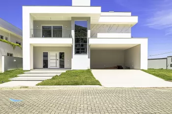 Casa 400m² em condomínio fechado em Ingleses - Florianópolis